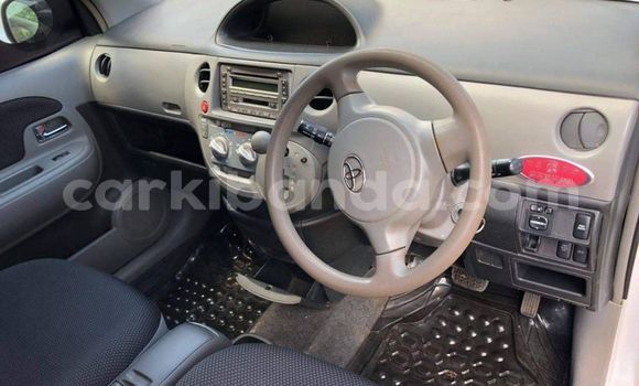 Buy Used Toyota Sienta White Car in Kampala in Uganda Buy Used Toyota Sienta White Car in Kampala in Uganda