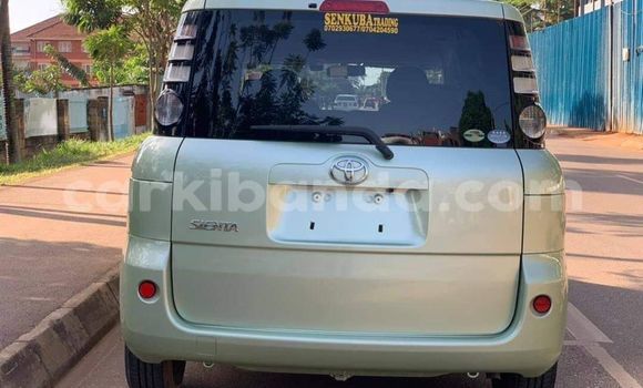 Buy Used Toyota Sienta Green Car in Kampala in Uganda Buy Used Toyota Sienta Green Car in Kampala in Uganda
