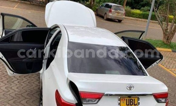 Buy Used Toyota Matrix White Car in Kampala in Uganda Buy Used Toyota Matrix White Car in Kampala in Uganda