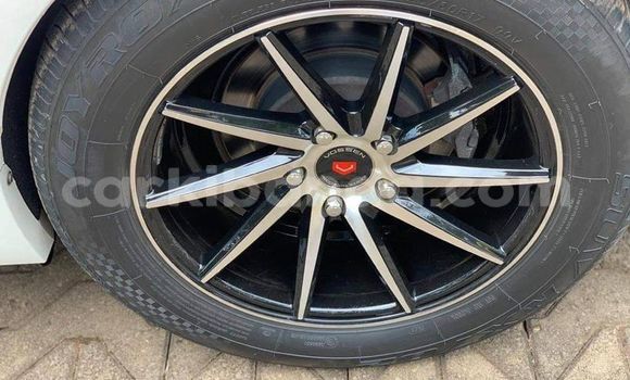 Buy Used Toyota Matrix White Car in Kampala in Uganda Buy Used Toyota Matrix White Car in Kampala in Uganda