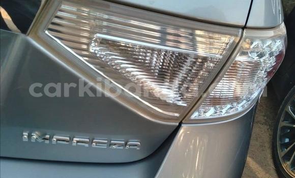 Gura Yakoze Subaru Impreza Silver Imodoka i Kampala mu Uganda Gura Yakoze Subaru Impreza Silver Imodoka i Kampala mu Uganda