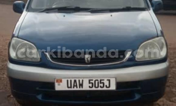 Gura Yakoze Toyota Raum Blue Imodoka i Kampala mu Uganda Gura Yakoze Toyota Raum Blue Imodoka i Kampala mu Uganda