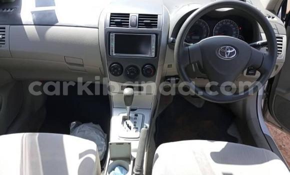 Gura Yakoze Toyota Fielder White Imodoka i Kampala mu Uganda Gura Yakoze Toyota Fielder White Imodoka i Kampala mu Uganda