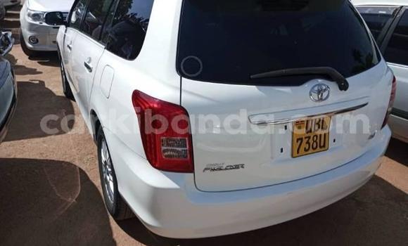Gura Yakoze Toyota Fielder White Imodoka i Kampala mu Uganda Gura Yakoze Toyota Fielder White Imodoka i Kampala mu Uganda