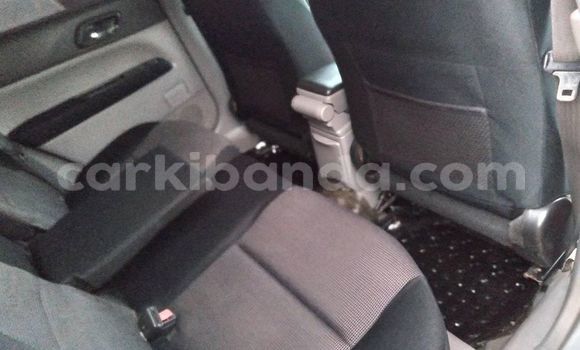 Acheter Occasion Voiture Subaru Forester Gris à Kampala, Ouganda Acheter Occasion Voiture Subaru Forester Gris à Kampala, Ouganda