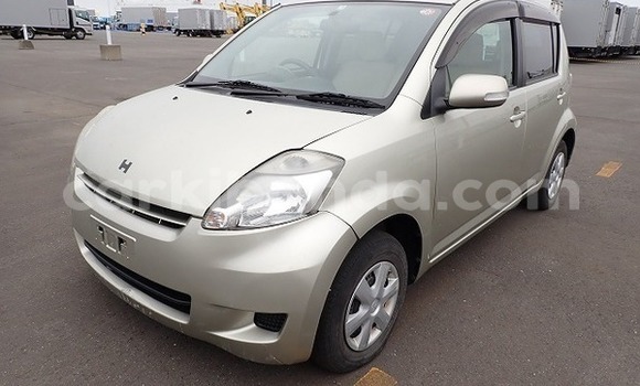 Gura Yakoze Toyota Passo Other Imodoka i Kampala mu Uganda