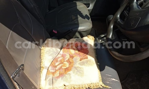 Gura Yakoze Mitsubishi Pajero Mini Blue Imodoka i Kampala mu Uganda Gura Yakoze Mitsubishi Pajero Mini Blue Imodoka i Kampala mu Uganda