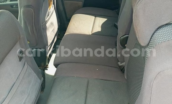 Gura Yakoze Toyota Wish White Imodoka i Kampala mu Uganda Gura Yakoze Toyota Wish White Imodoka i Kampala mu Uganda