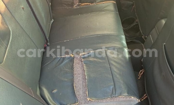 Gura Yakoze Toyota Premio White Imodoka i Kampala mu Uganda Gura Yakoze Toyota Premio White Imodoka i Kampala mu Uganda