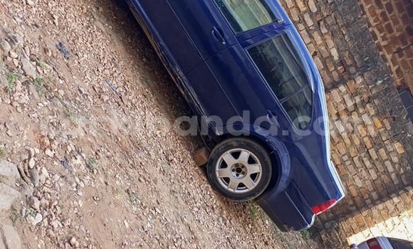 Acheter Occasion Voiture Volkswagen Bora Bleu à Kampala, Ouganda