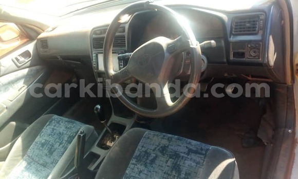 Gura Yakoze Toyota Premio White Imodoka i Kampala mu Uganda Gura Yakoze Toyota Premio White Imodoka i Kampala mu Uganda