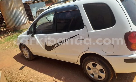 Buy Used Toyota Spacio White Car in Kampala in Uganda
