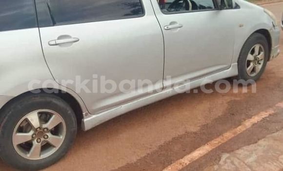Gura Yakoze Toyota Wish Silver Imodoka i Kampala mu Uganda Gura Yakoze Toyota Wish Silver Imodoka i Kampala mu Uganda