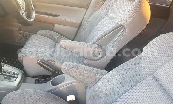 Acheter Occasion Voiture Subaru Forester Noir à Kampala, Ouganda Acheter Occasion Voiture Subaru Forester Noir à Kampala, Ouganda