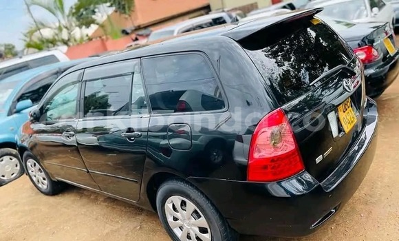 Acheter Occasion Voiture Toyota Fielder Noir à Kampala, Ouganda Acheter Occasion Voiture Toyota Fielder Noir à Kampala, Ouganda