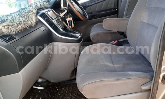 Acheter Occasion Voiture Toyota Alphard Autre à Kampala, Ouganda Acheter Occasion Voiture Toyota Alphard Autre à Kampala, Ouganda