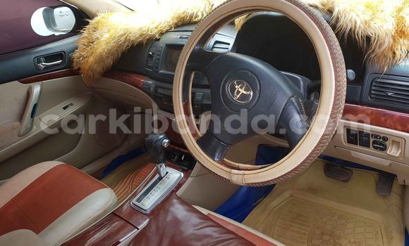 Acheter Occasion Voiture Toyota Premio Gris à Kampala, Ouganda Acheter Occasion Voiture Toyota Premio Gris à Kampala, Ouganda
