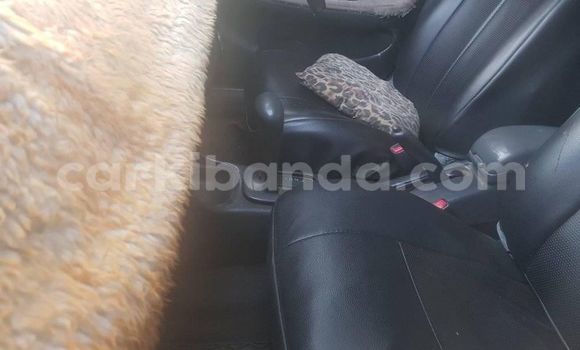 Acheter Occasion Voiture Toyota Corolla Autre à Kampala, Ouganda Acheter Occasion Voiture Toyota Corolla Autre à Kampala, Ouganda