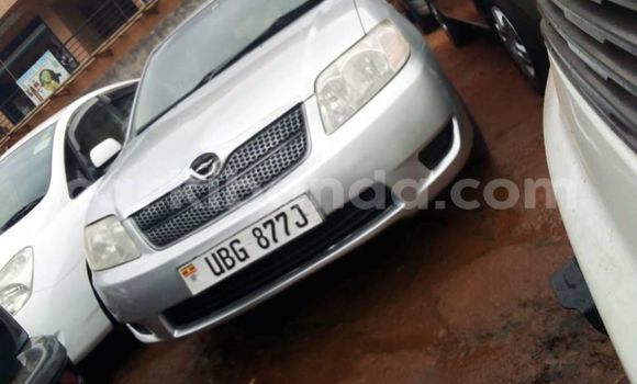 Gura Yakoze Toyota Fielder Silver Imodoka i Kampala mu Uganda Gura Yakoze Toyota Fielder Silver Imodoka i Kampala mu Uganda
