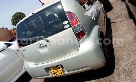 Gura Yakoze Toyota Passo Silver Imodoka i Kampala mu Uganda Gura Yakoze Toyota Passo Silver Imodoka i Kampala mu Uganda