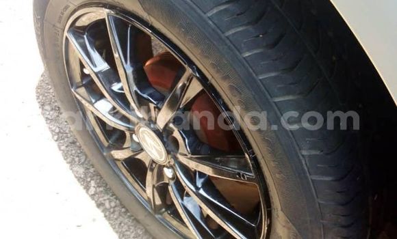 Gura Yakoze Toyota Passo Silver Imodoka i Kampala mu Uganda Gura Yakoze Toyota Passo Silver Imodoka i Kampala mu Uganda