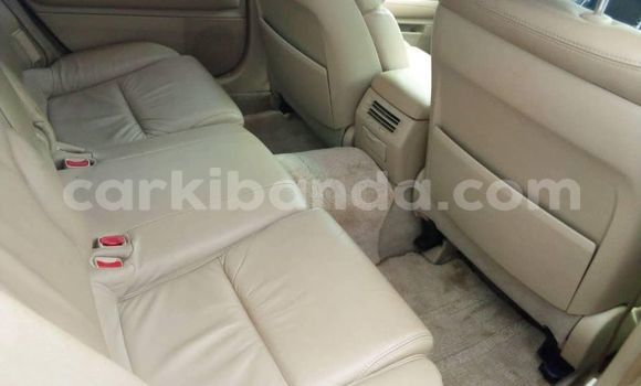 Gura Yakoze Toyota Harrier Other Imodoka i Kampala mu Uganda Gura Yakoze Toyota Harrier Other Imodoka i Kampala mu Uganda