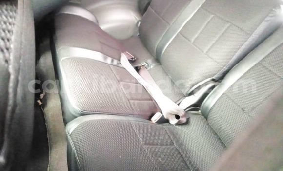 Gura Yakoze Mitsubishi Pajero Silver Imodoka i Kampala mu Uganda Gura Yakoze Mitsubishi Pajero Silver Imodoka i Kampala mu Uganda