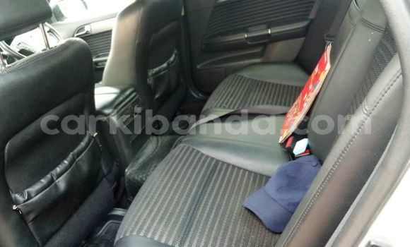 Gura Yakoze Nissan Fuga Silver Imodoka i Kampala mu Uganda Gura Yakoze Nissan Fuga Silver Imodoka i Kampala mu Uganda