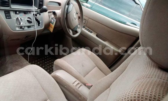 Gura Yakoze Toyota Raum Silver Imodoka i Kampala mu Uganda Gura Yakoze Toyota Raum Silver Imodoka i Kampala mu Uganda