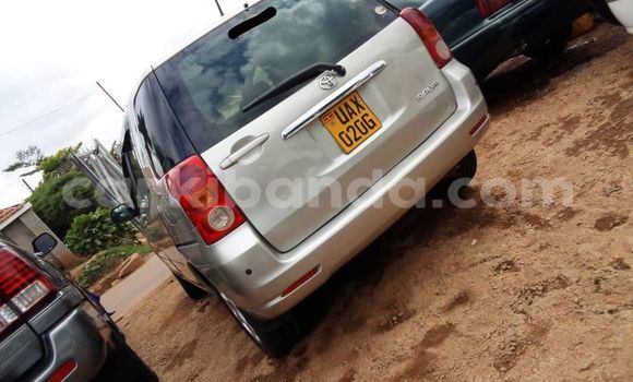 Gura Yakoze Toyota Raum Silver Imodoka i Kampala mu Uganda Gura Yakoze Toyota Raum Silver Imodoka i Kampala mu Uganda