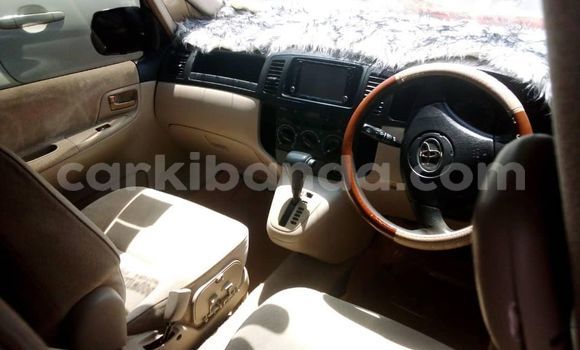 Gura Yakoze Toyota Spacio Silver Imodoka i Kampala mu Uganda Gura Yakoze Toyota Spacio Silver Imodoka i Kampala mu Uganda