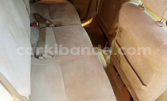 Gura Yakoze Toyota Spacio Silver Imodoka i Kampala mu Uganda Gura Yakoze Toyota Spacio Silver Imodoka i Kampala mu Uganda