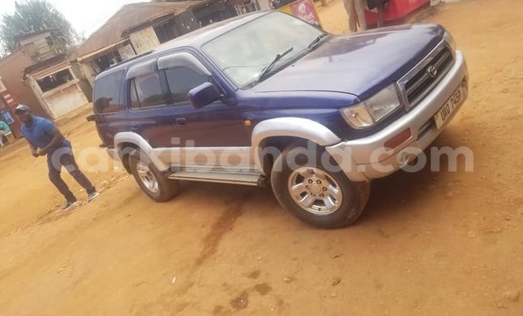 Acheter Occasion Voiture Toyota Surf Bleu à Kampala, Ouganda Acheter Occasion Voiture Toyota Surf Bleu à Kampala, Ouganda