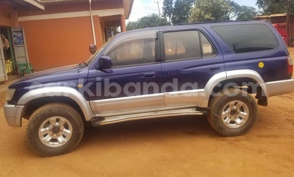 Acheter Occasion Voiture Toyota Surf Bleu à Kampala, Ouganda Acheter Occasion Voiture Toyota Surf Bleu à Kampala, Ouganda