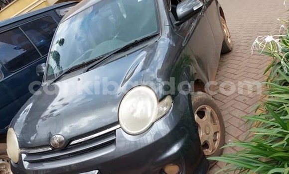 Buy Used Toyota Sienta Black Car in Kampala in Uganda Buy Used Toyota Sienta Black Car in Kampala in Uganda