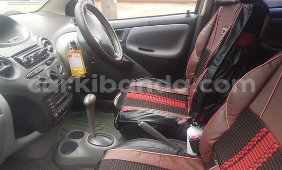 Acheter Occasion Voiture Toyota Vitz Autre à Kampala, Ouganda Acheter Occasion Voiture Toyota Vitz Autre à Kampala, Ouganda