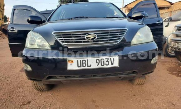 Buy Used Toyota Harrier Black Car in Kampala in Uganda Buy Used Toyota Harrier Black Car in Kampala in Uganda