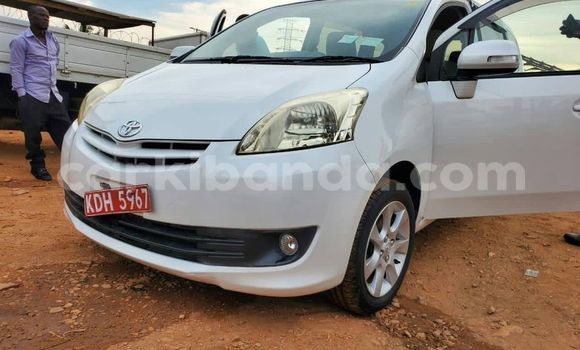 Buy Used Toyota Passo White Car in Kampala in Uganda