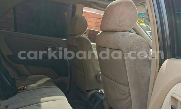 Nunua Ilio tumika Toyota Harrier Nyeupe Gari ndani ya Kampala nchini Uganda Nunua Ilio tumika Toyota Harrier Nyeupe Gari ndani ya Kampala nchini Uganda