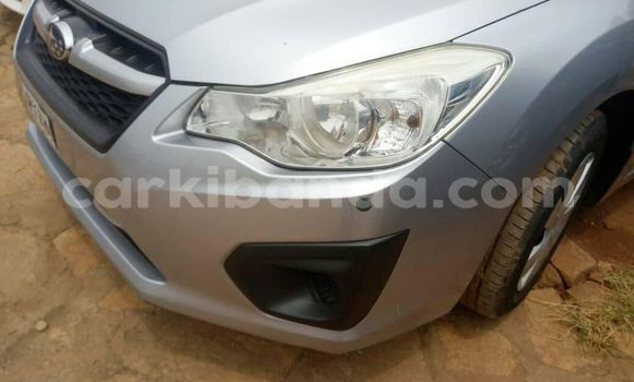 Nunua Ilio tumika Subaru Impreza Fedha Gari ndani ya Kampala nchini Uganda Nunua Ilio tumika Subaru Impreza Fedha Gari ndani ya Kampala nchini Uganda