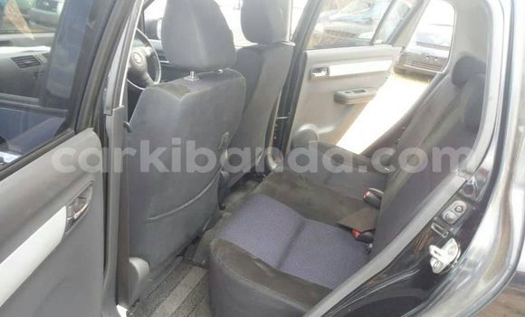 Nunua Ilio tumika Suzuki Swift Fedha Gari ndani ya Kampala nchini Uganda Nunua Ilio tumika Suzuki Swift Fedha Gari ndani ya Kampala nchini Uganda
