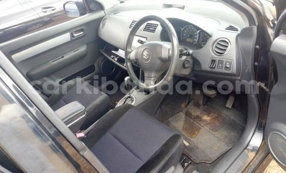 Nunua Ilio tumika Suzuki Swift Fedha Gari ndani ya Kampala nchini Uganda Nunua Ilio tumika Suzuki Swift Fedha Gari ndani ya Kampala nchini Uganda