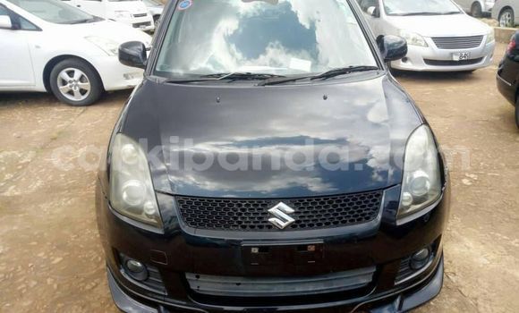 Nunua Ilio tumika Suzuki Swift Fedha Gari ndani ya Kampala nchini Uganda Nunua Ilio tumika Suzuki Swift Fedha Gari ndani ya Kampala nchini Uganda