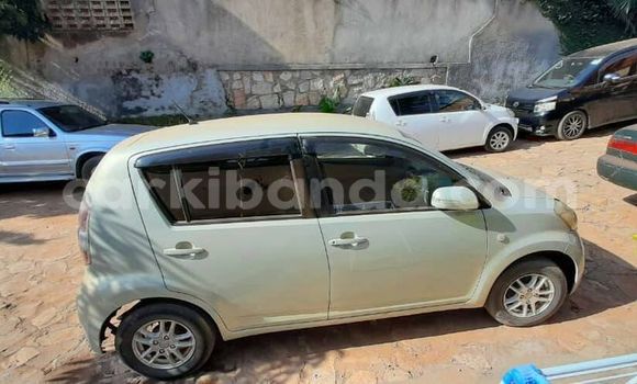 Nunua Ilio tumika Toyota Passo Kijani Gari ndani ya Kampala nchini Uganda Nunua Ilio tumika Toyota Passo Kijani Gari ndani ya Kampala nchini Uganda