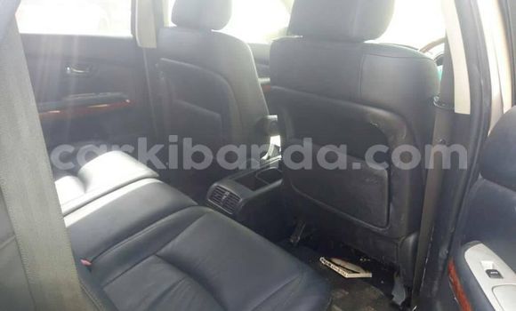 Nunua Ilio tumika Toyota Harrier Fedha Gari ndani ya Kampala nchini Uganda Nunua Ilio tumika Toyota Harrier Fedha Gari ndani ya Kampala nchini Uganda