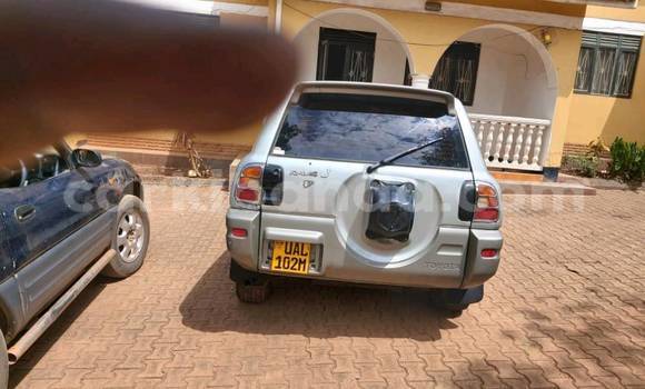 Buy Used Toyota RAV4 Silver Car in Kampala in Uganda Buy Used Toyota RAV4 Silver Car in Kampala in Uganda