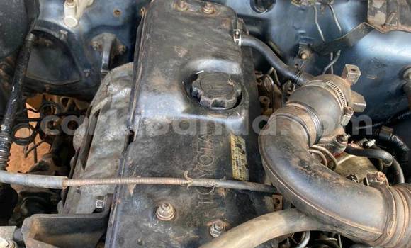 Buy Used Toyota Hilux Blue Car in Kampala in Uganda Buy Used Toyota Hilux Blue Car in Kampala in Uganda