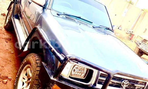 Buy Used Toyota Hilux Blue Car in Kampala in Uganda Buy Used Toyota Hilux Blue Car in Kampala in Uganda