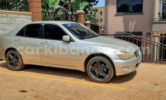 Buy Used Toyota Altezza Silver Car in Kampala in Uganda Buy Used Toyota Altezza Silver Car in Kampala in Uganda