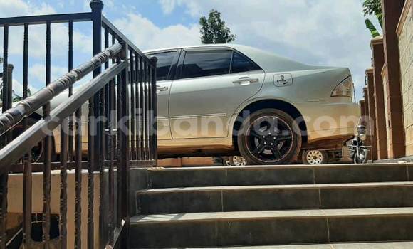 Buy Used Toyota Altezza Silver Car in Kampala in Uganda Buy Used Toyota Altezza Silver Car in Kampala in Uganda